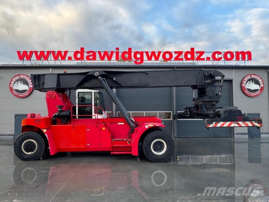 CVS Ferrari F465 Кари повдигачи на контейнери