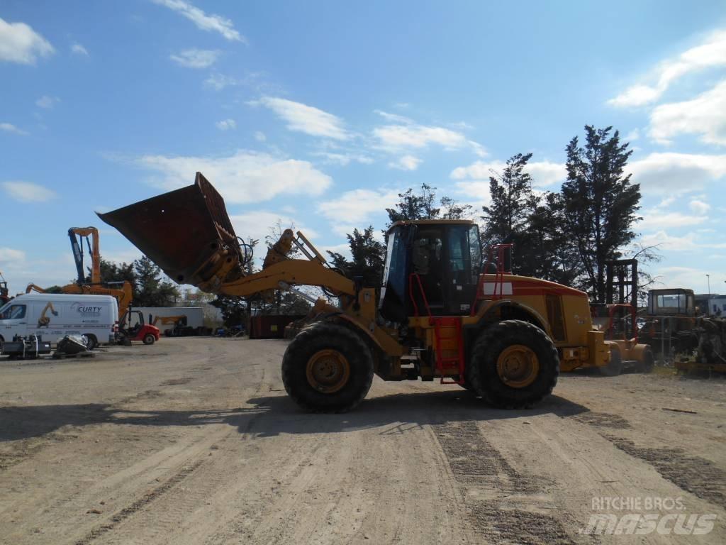CAT 950 H Колесни товарачи