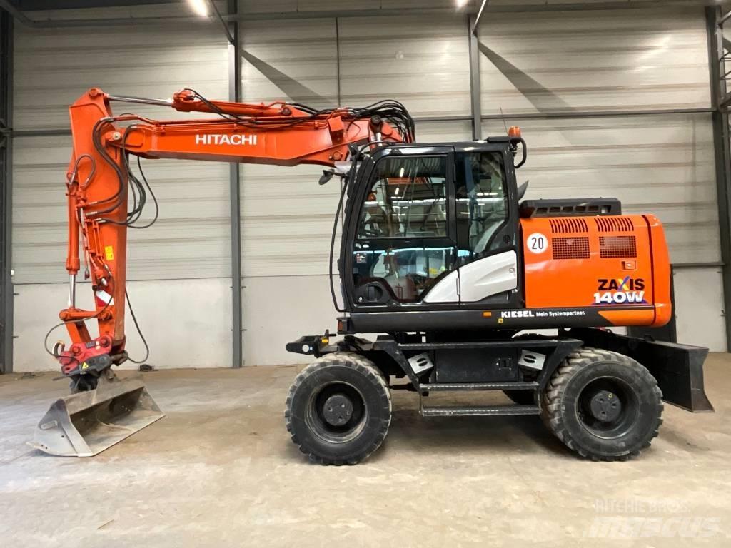 Hitachi ZX 140 W-6 Колесни екскаватори