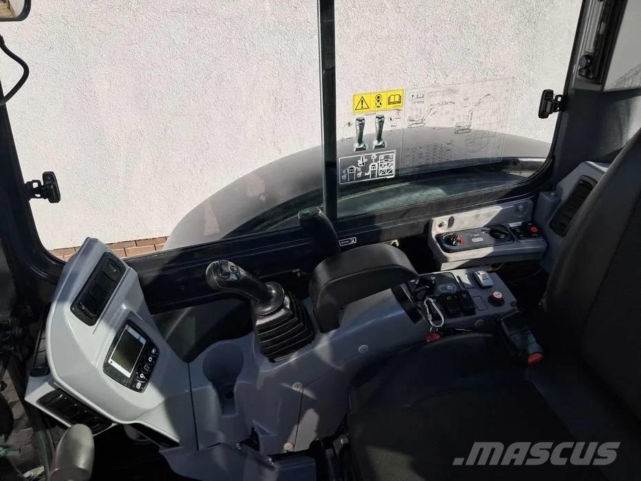 Kubota KX 057-4 Мини екскаватори < 7 т