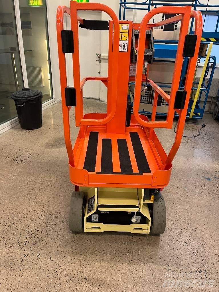 JLG 1230 ES Ножични работни платформи