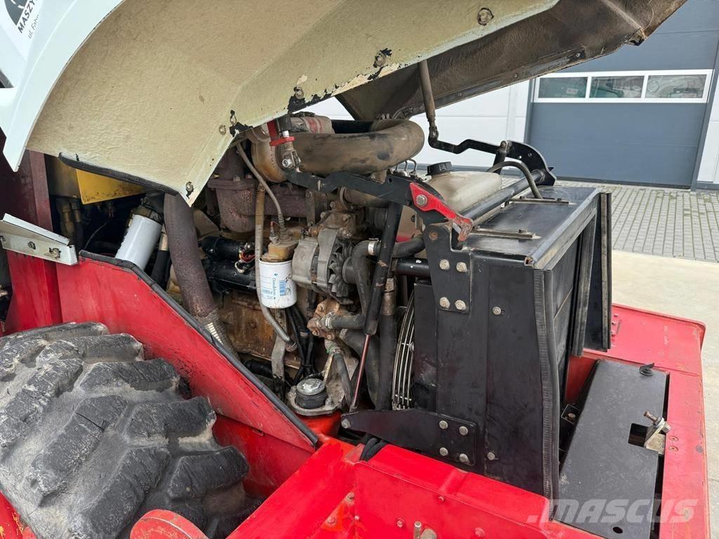 Dynapac CA 152 D Еднобарабанни ролки
