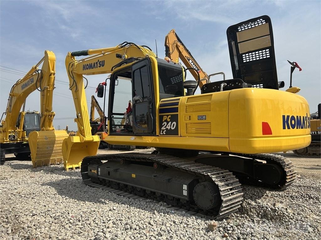Komatsu PC 240 LC Верижен екскаватор