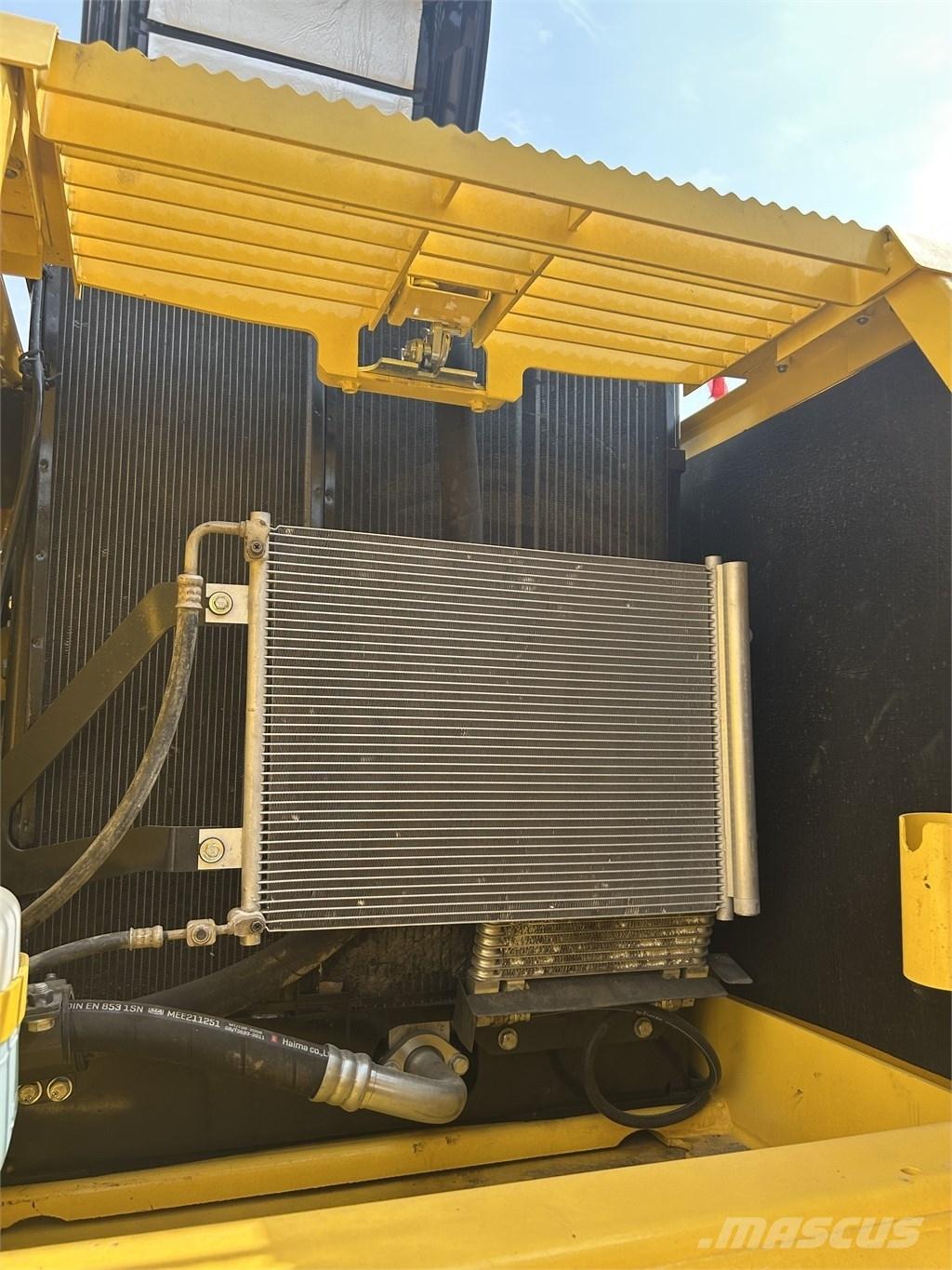 Komatsu PC 240 LC Верижен екскаватор