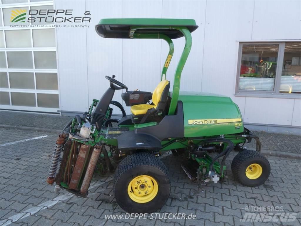 John Deere 8700 Косачки