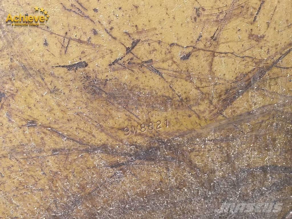 CAT D 11 N Верижни булдозери
