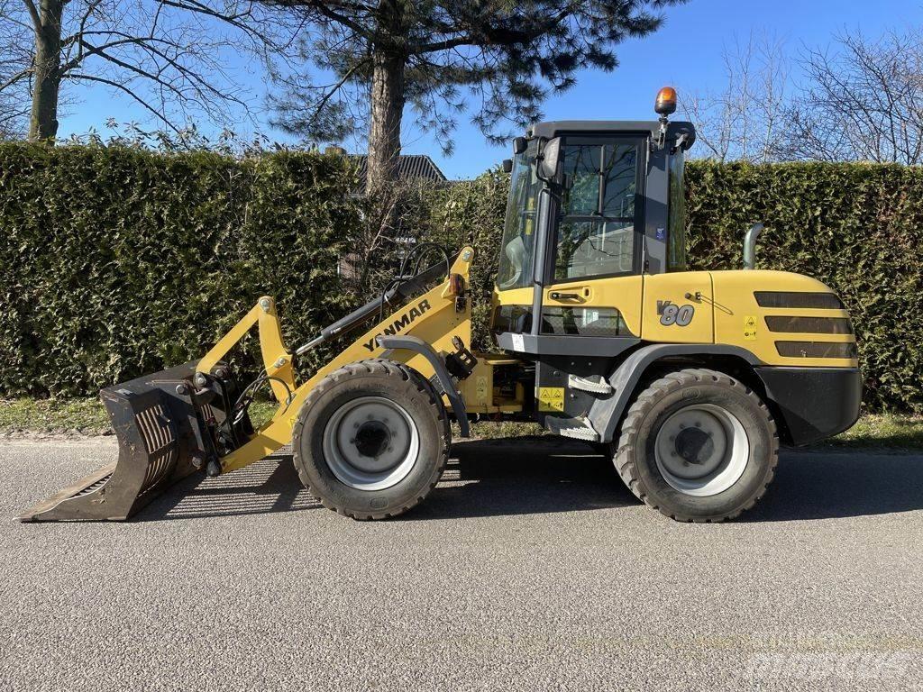 Yanmar V80 Колесни товарачи