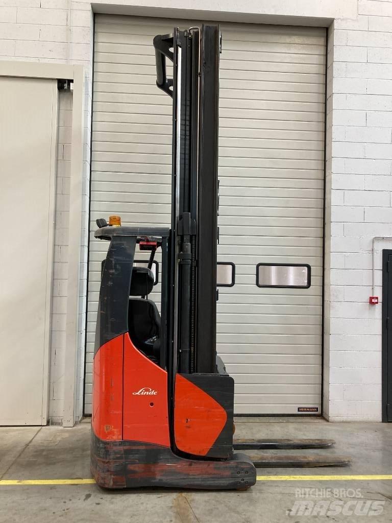 Linde R14X/116 Ретрак/ Високоповдигач с изместване на вилката напред
