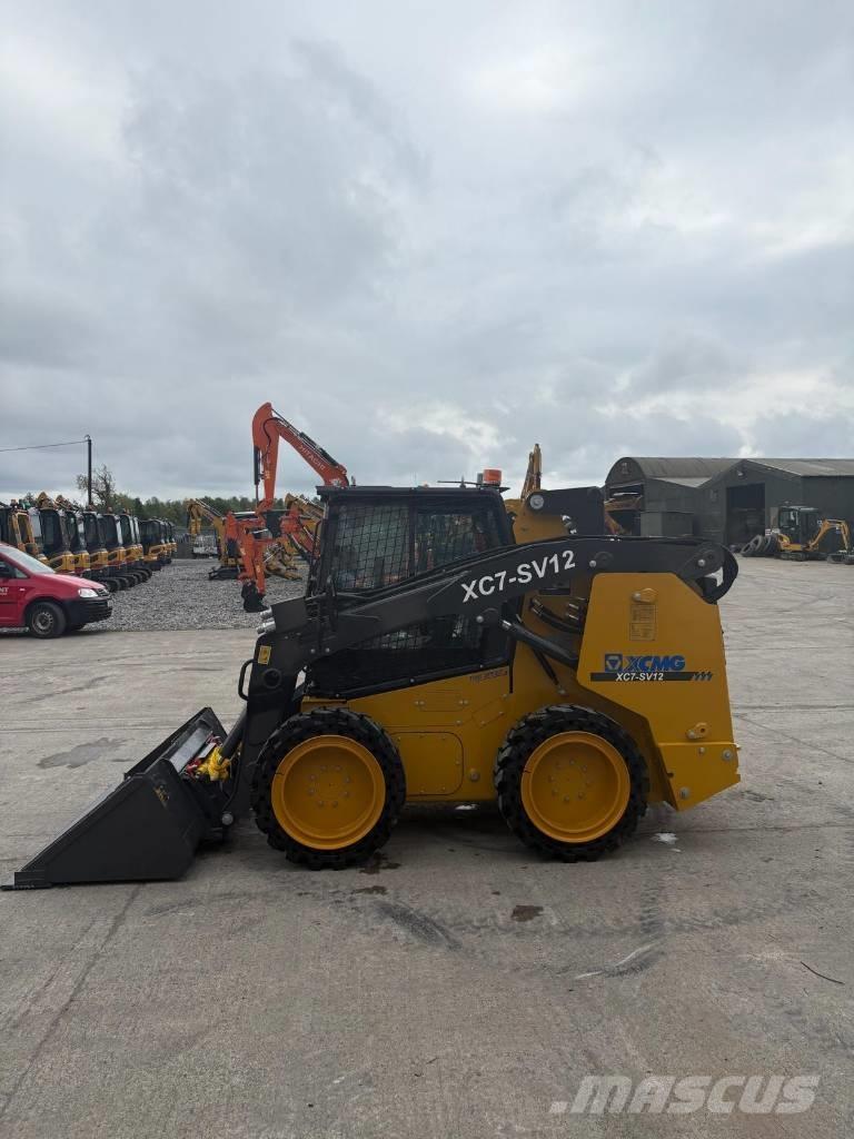 XCMG XC7-SV12 Мини товарачи
