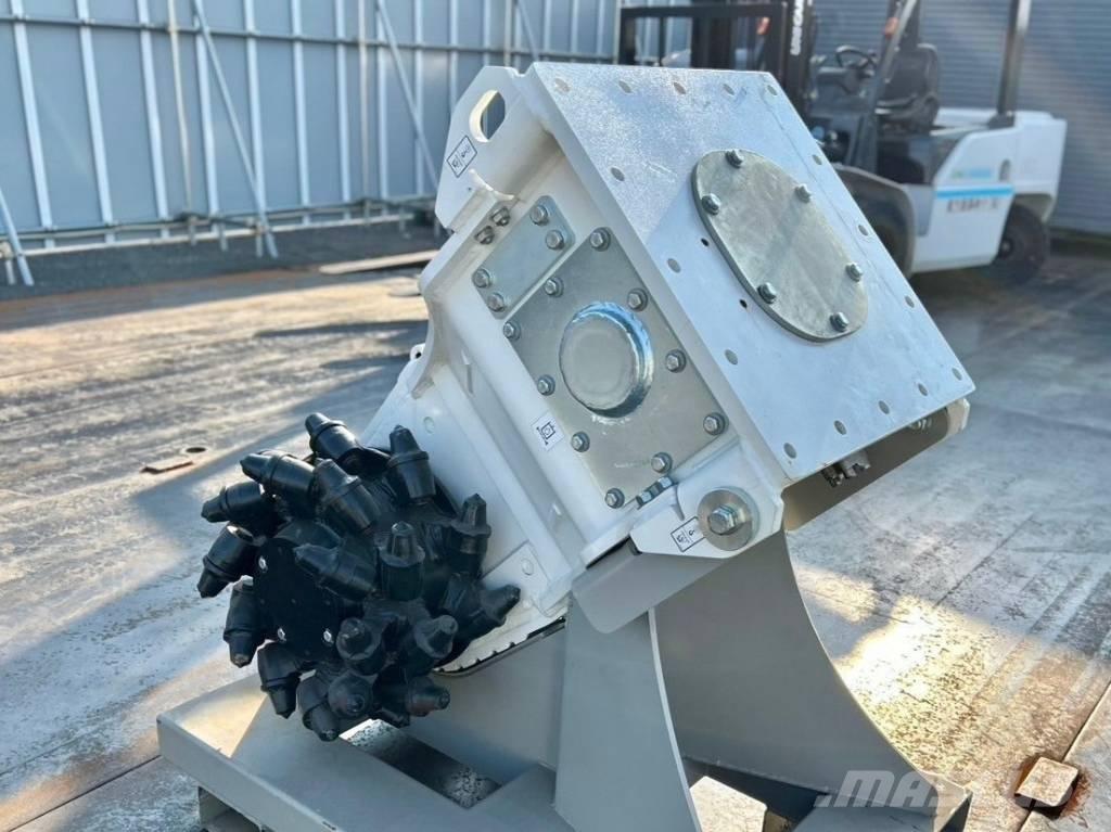 Simex TF850 Изкопни машини