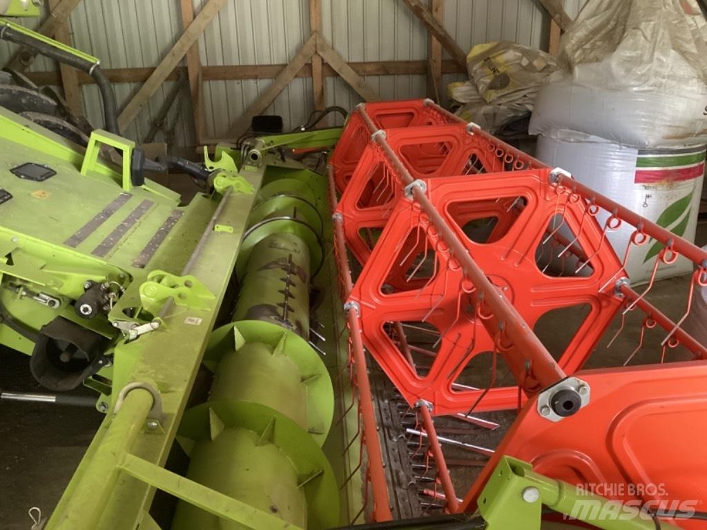 CLAAS Avero 160 Комбайни