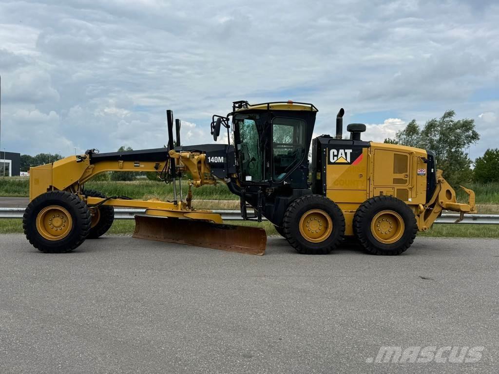CAT 140M2 Грейдери