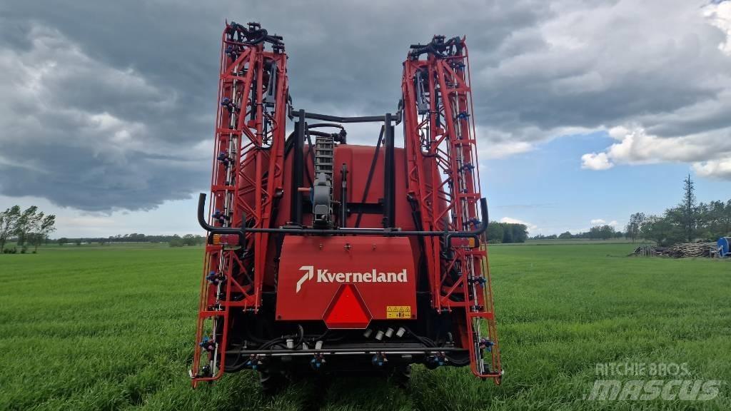 Kverneland B18 Навесни пръскачки
