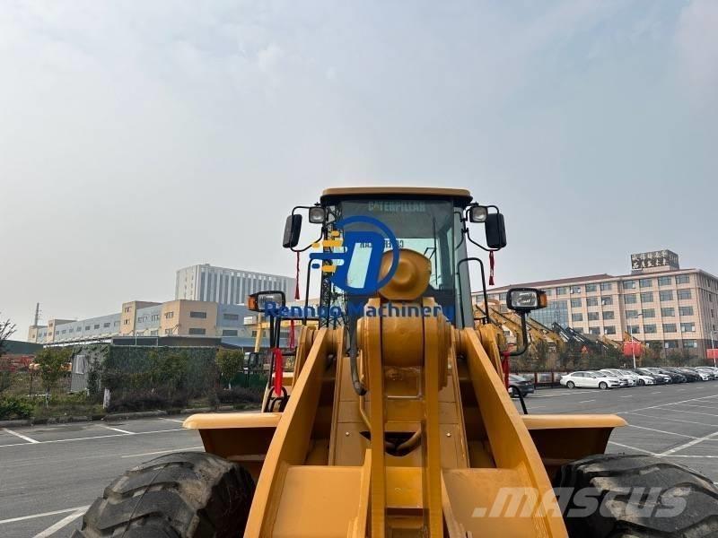 CAT 966H Колесни товарачи