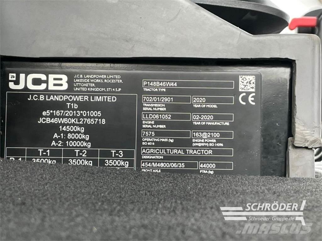 JCB FASTRAC 4220 Трактори