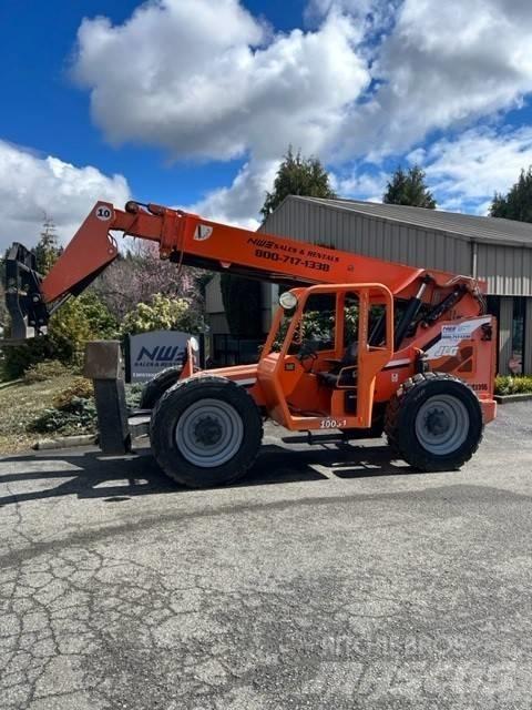 JLG 10054 Камиони за херавни местности