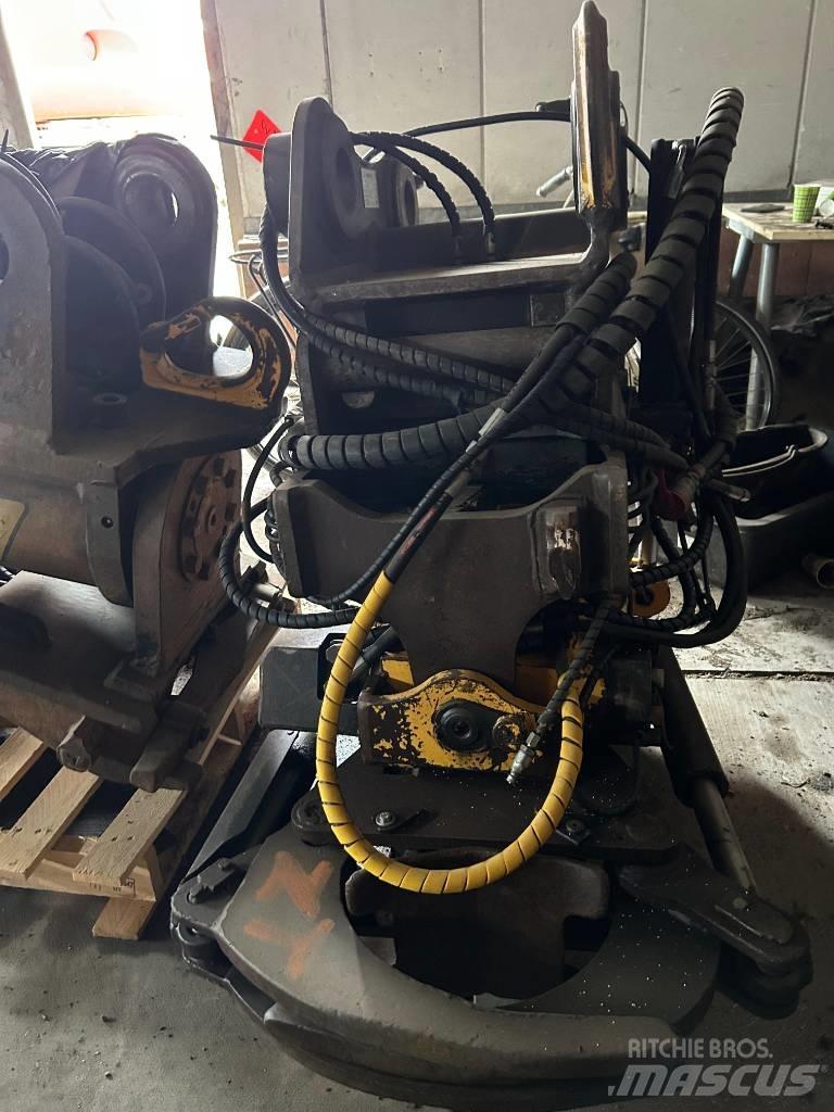 Engcon EC 214 Ротатори