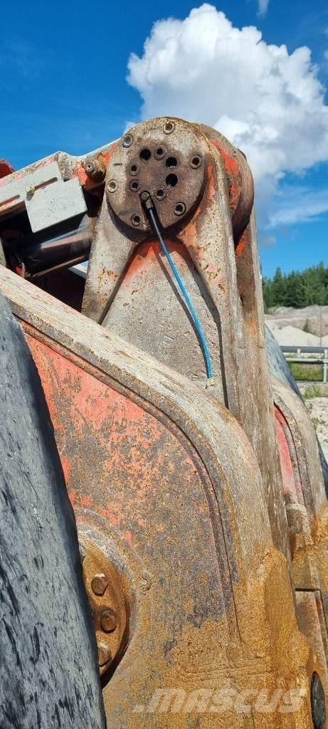 Sandvik LH 410 Подземни товарачи
