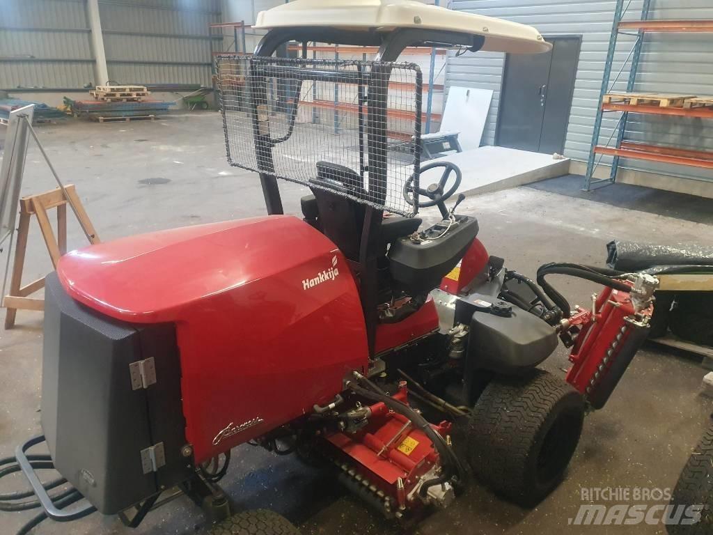 Baroness LM551 Косачки за Fairway
