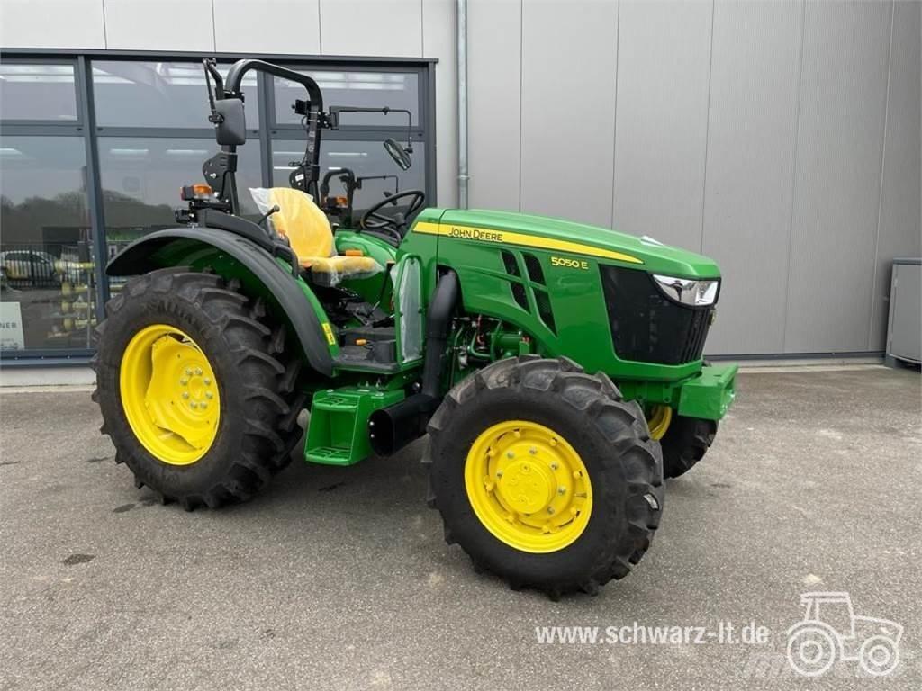 John Deere 5050E Трактори