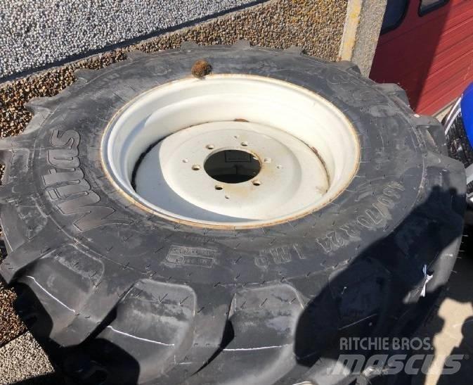 Mitas 460/70R24 Гуми