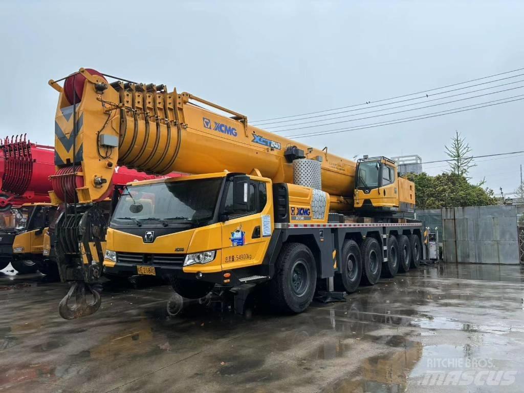 XCMG XCT240 Всъдеходни кранове