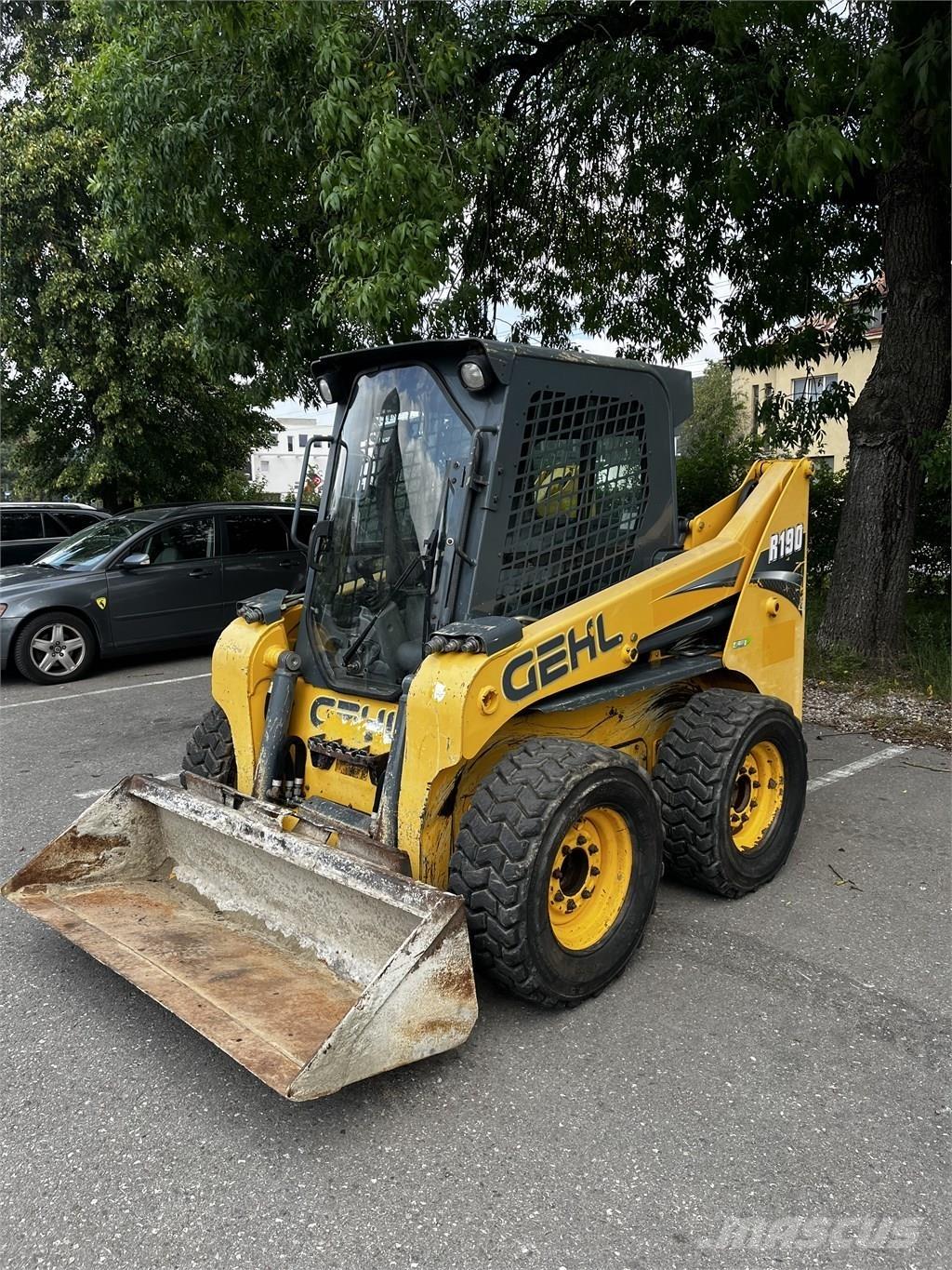 Gehl R 190 Мини товарачи

