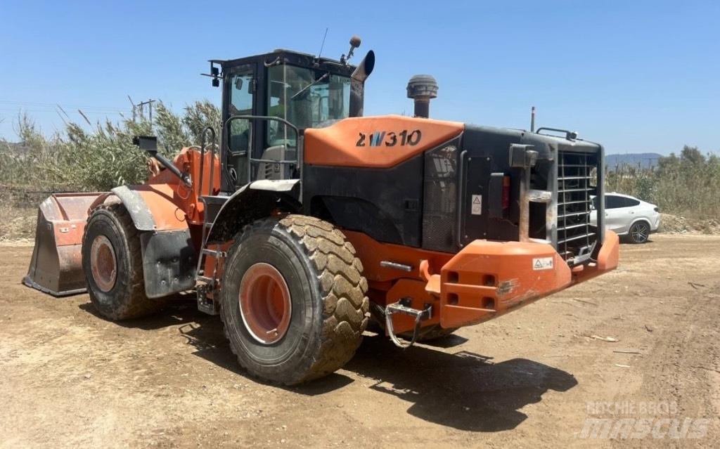 Hitachi ZW 310-5 Колесни товарачи
