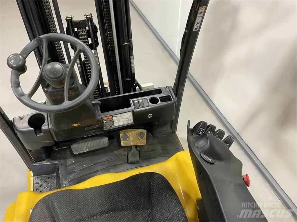Yale ERP18VF Електрически вилични кари-повдигачи