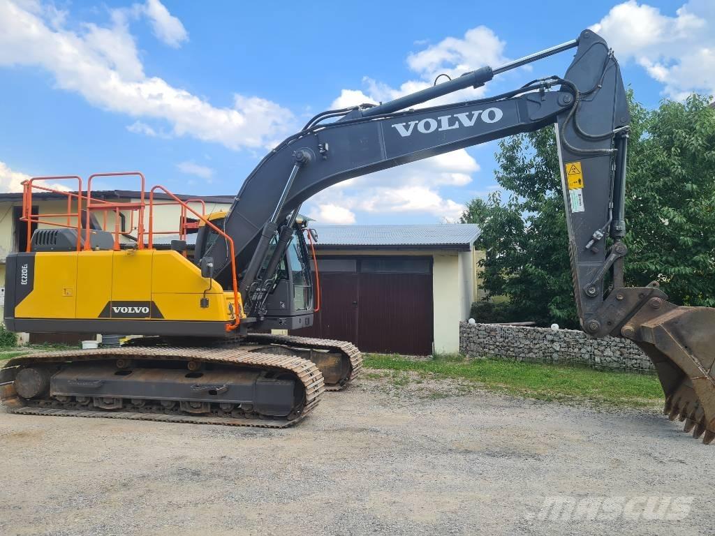 Volvo EC 220 E Верижен екскаватор