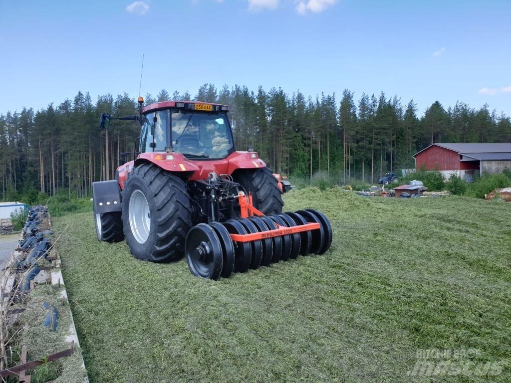  Rehujyrä 3300 Друга техника за жънене на фураж