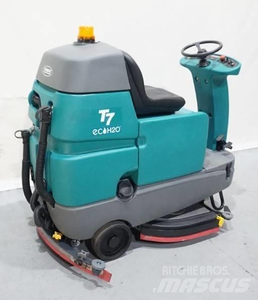 Tennant T7 Скрубер сушилни

