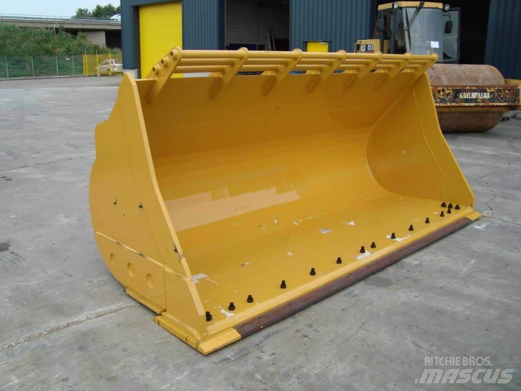 CAT 980 XE Кофи