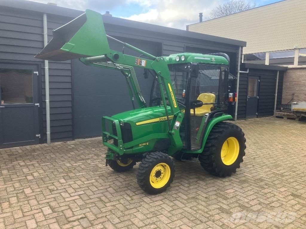 John Deere 3036 E Компактни трактори