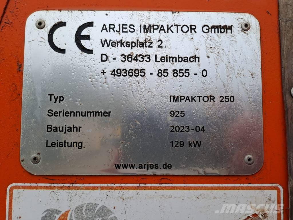 Arjes Impaktor 250 Мобилни трошачки
