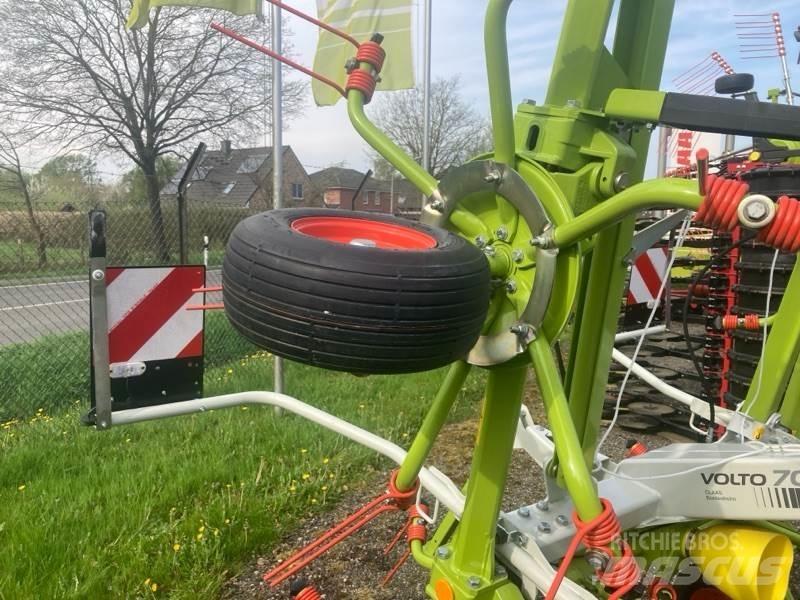 CLAAS Volto 700 Гребла и сенообръщачки
