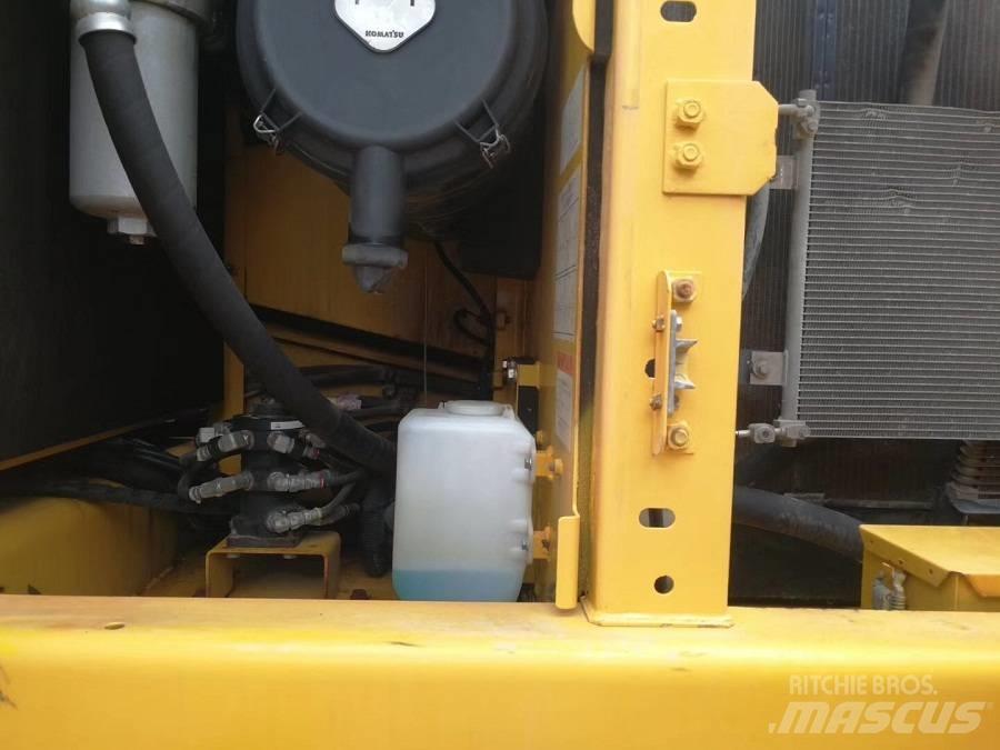 Komatsu pc200-8 Верижен екскаватор