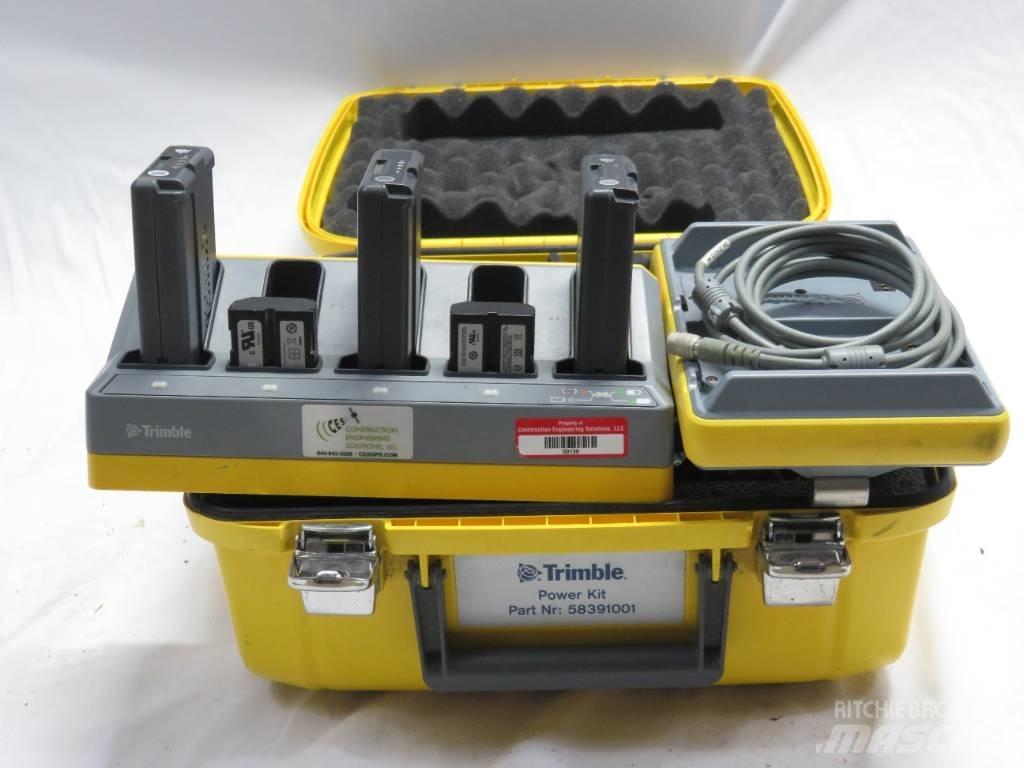 Trimble SPS930 Други компоненти