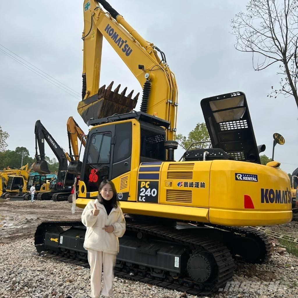 Komatsu PC 240 LC Верижен екскаватор