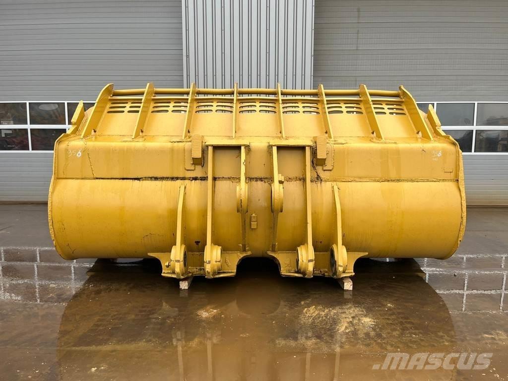 CAT Bucket 990 Кофи