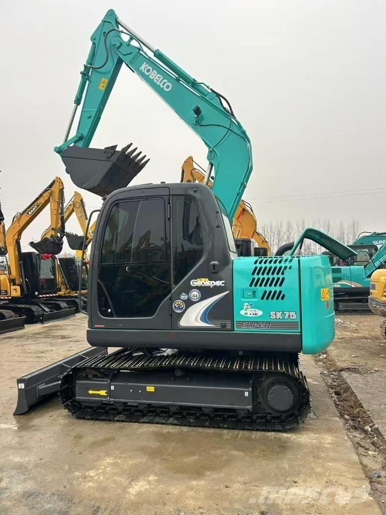 Kobelco SK 75 Верижен екскаватор