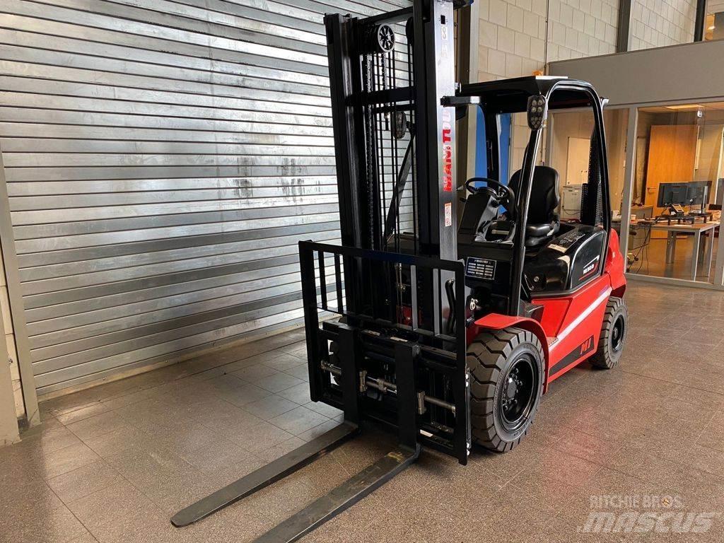 Manitou MI 30 D Дизелови камиони