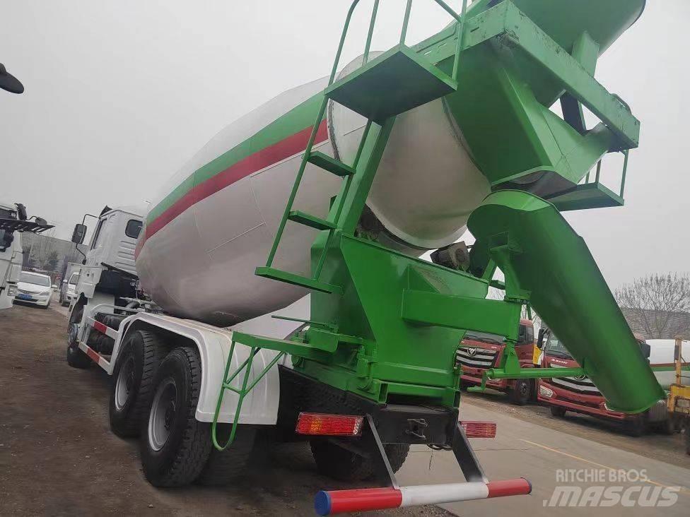 Shacman F3000 6X4 Автобетоновози
