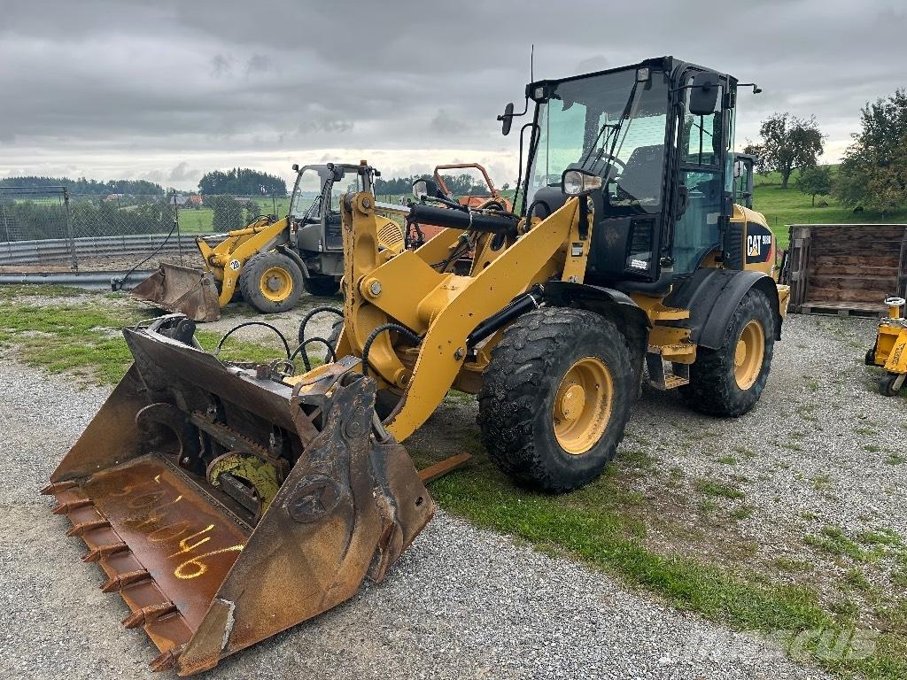 CAT 908M Radlader Колесни товарачи