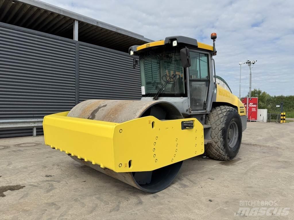 Dynapac CA3500D Еднобарабанни ролки
