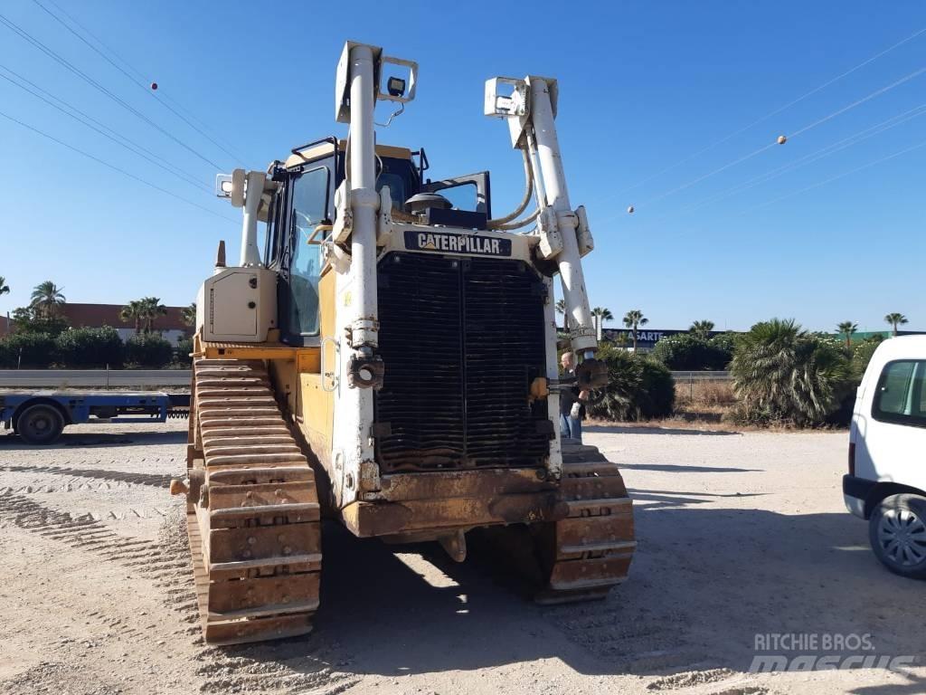 CAT D 7 R II Верижни булдозери
