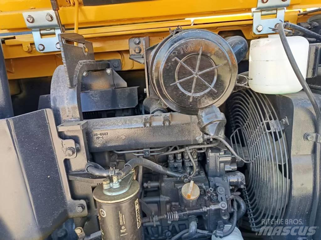 Komatsu PC56 Верижен екскаватор
