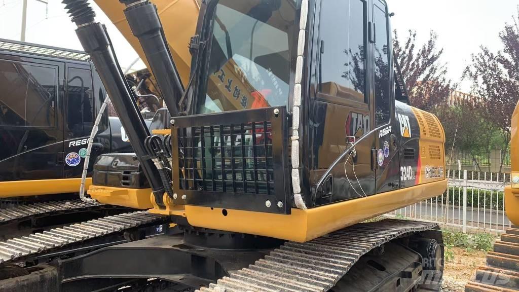 CAT 324 D L Верижен екскаватор