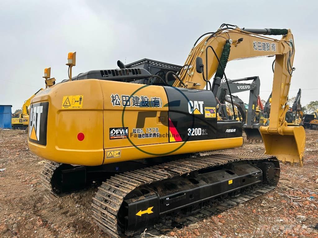 CAT 320 D2L Верижен екскаватор