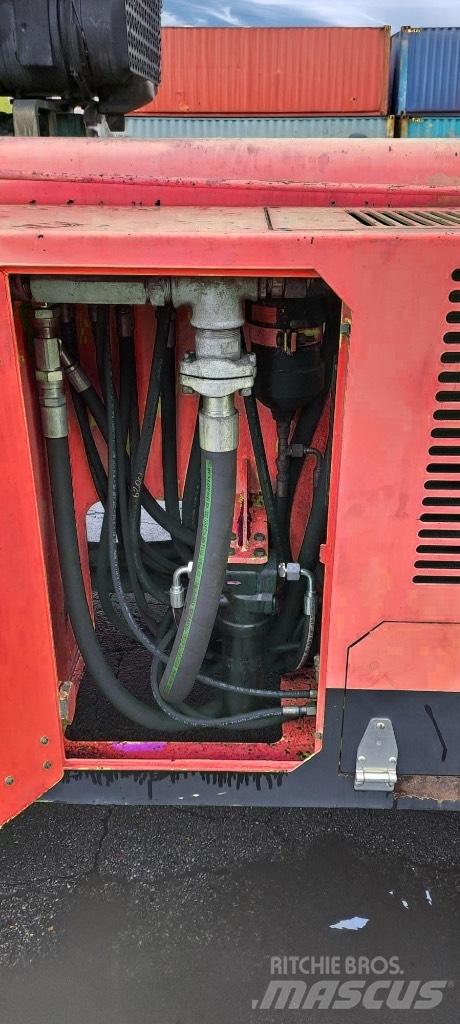 Terex FDC 25K Кари повдигачи на контейнери